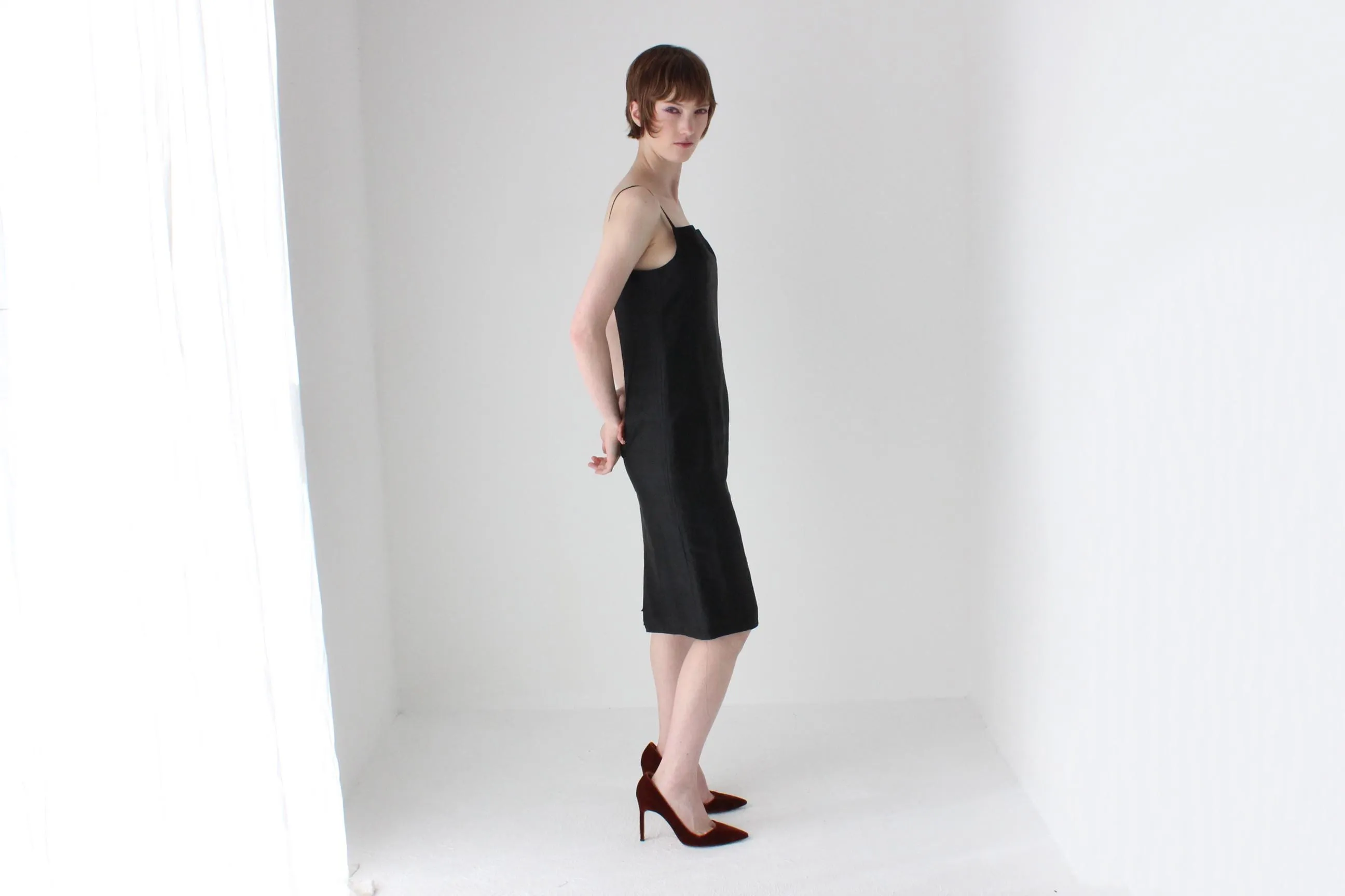 90s Pure Silk Minimal   Chic Straight Neck Black Sheath Dress