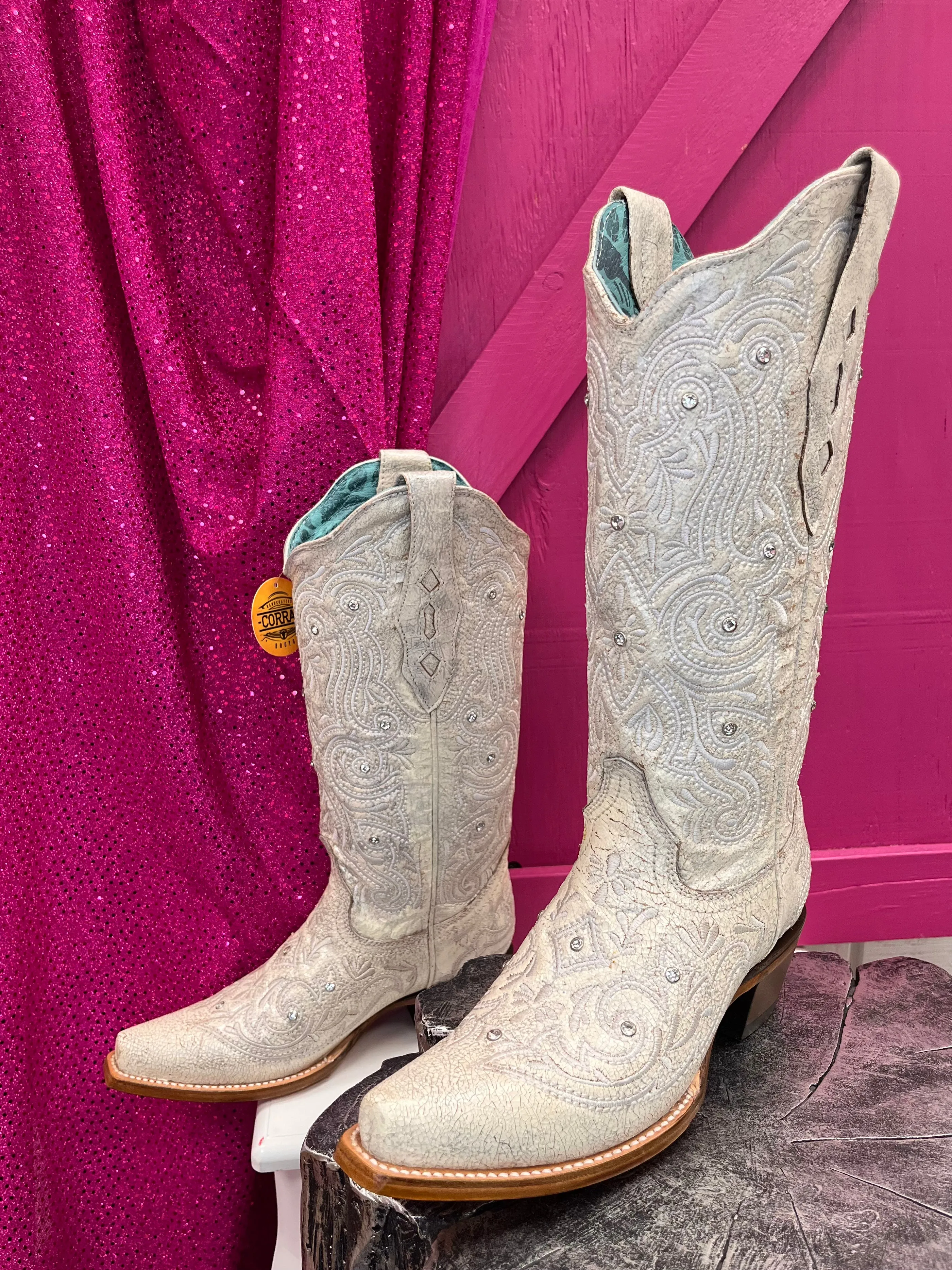 Corral Women's Bone White Crystal Overlay Snip Toe Cowgirl Boots Z5123