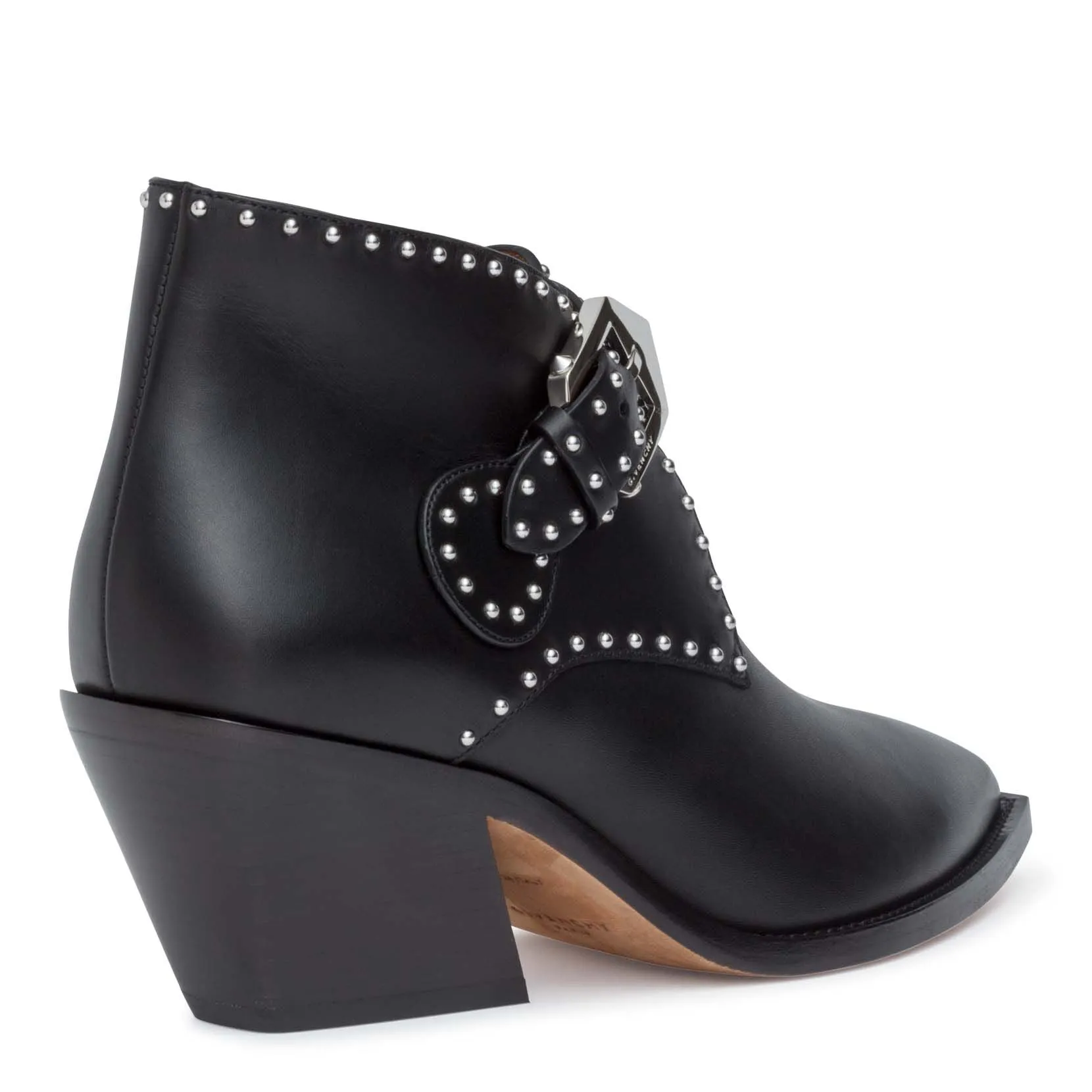 Elegant black leather ankle boots
