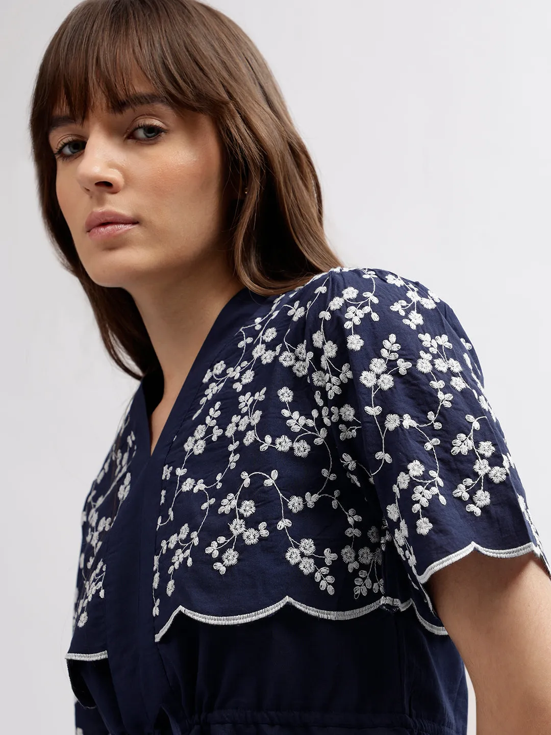 Elle Women Blue Embroidered V Neck Short Sleeves Top