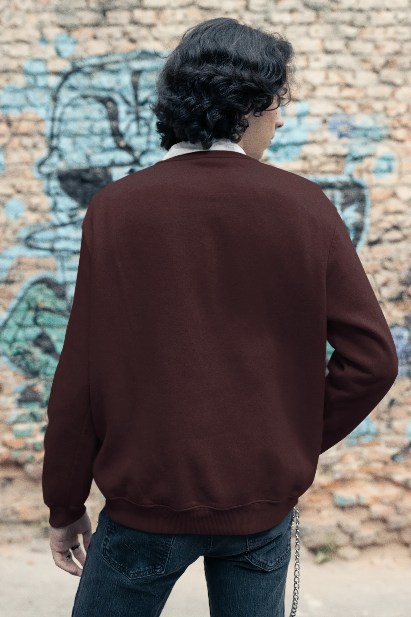 Solid : Unisex Classic Fit sweatshirts