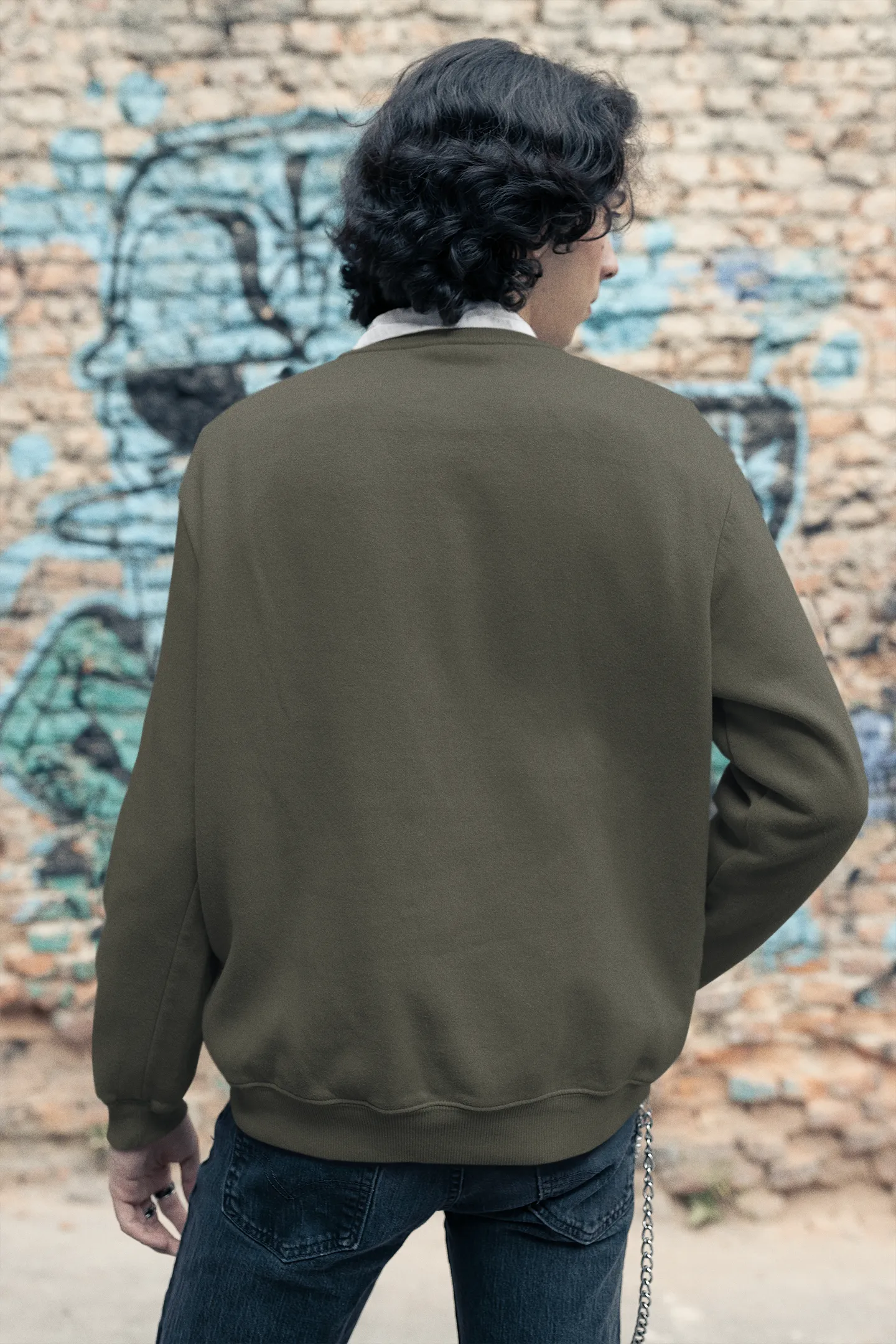 Solid : Unisex Classic Fit sweatshirts